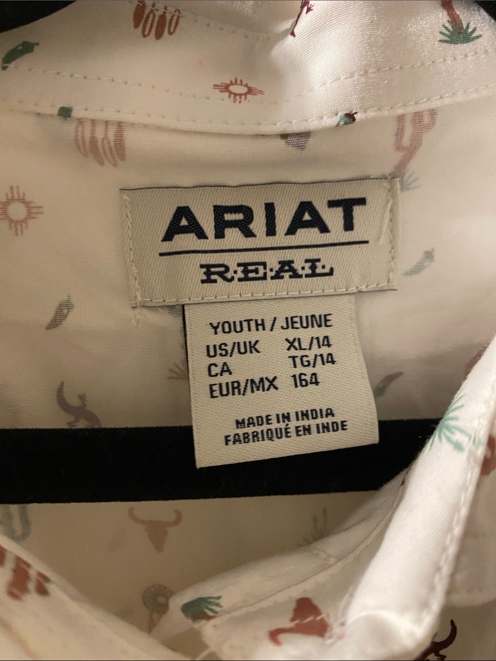 Ariat White Long-Sleeve Western Shirt with Cactus Print - Picture 3 of 5